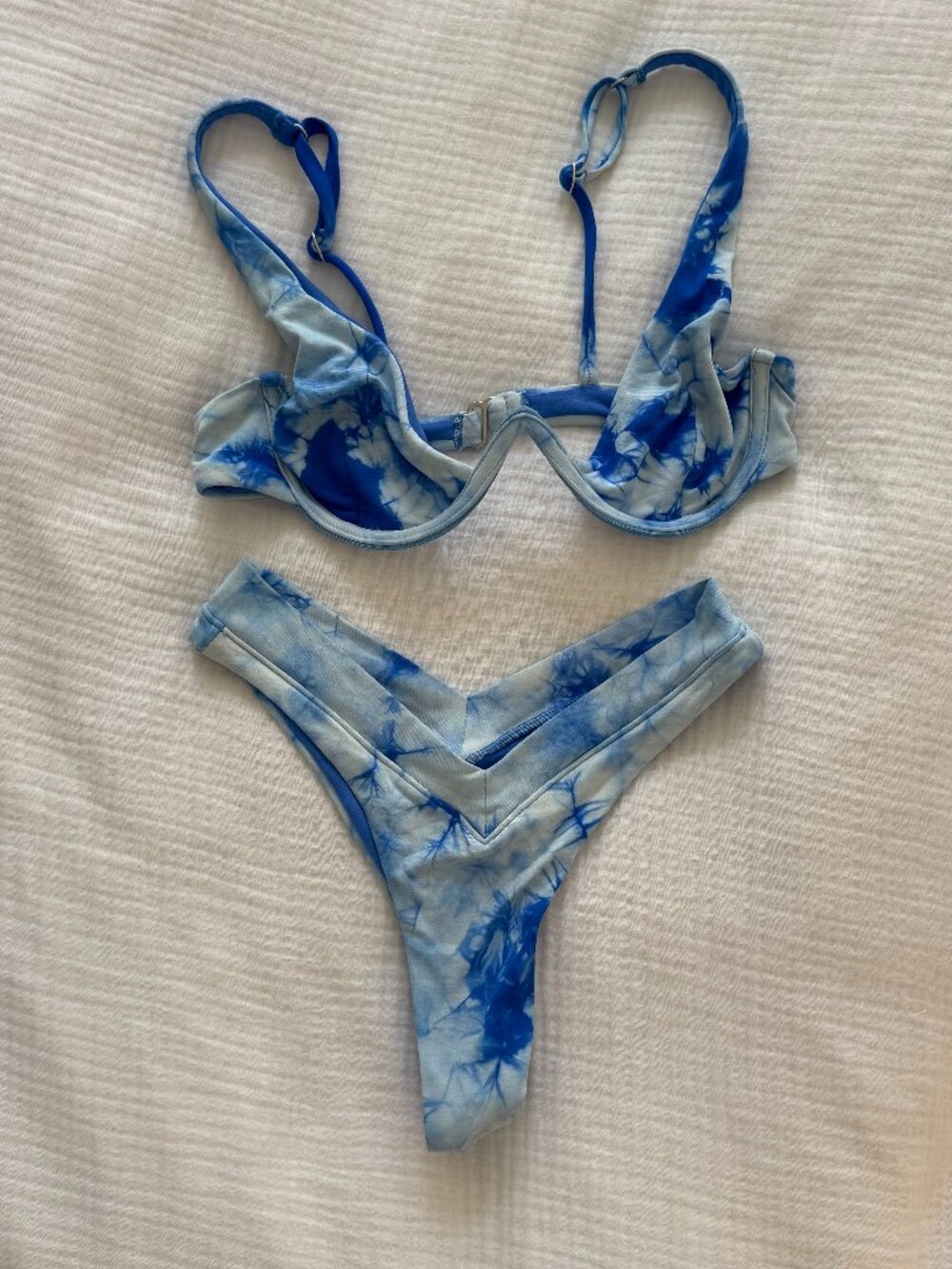 Oneone Swim Swim Set (S top, M bottom)